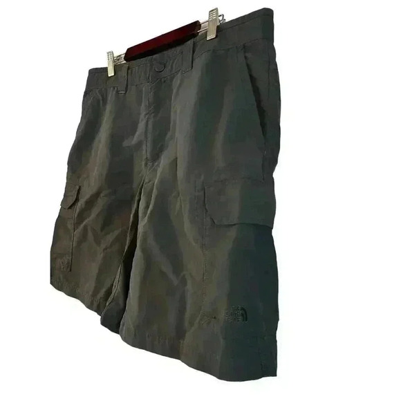 THE NORTH FACE Men’s Gray Hiking Outdoor Utility Casual Shorts Size 34 Cargo - Picture 2 of 6